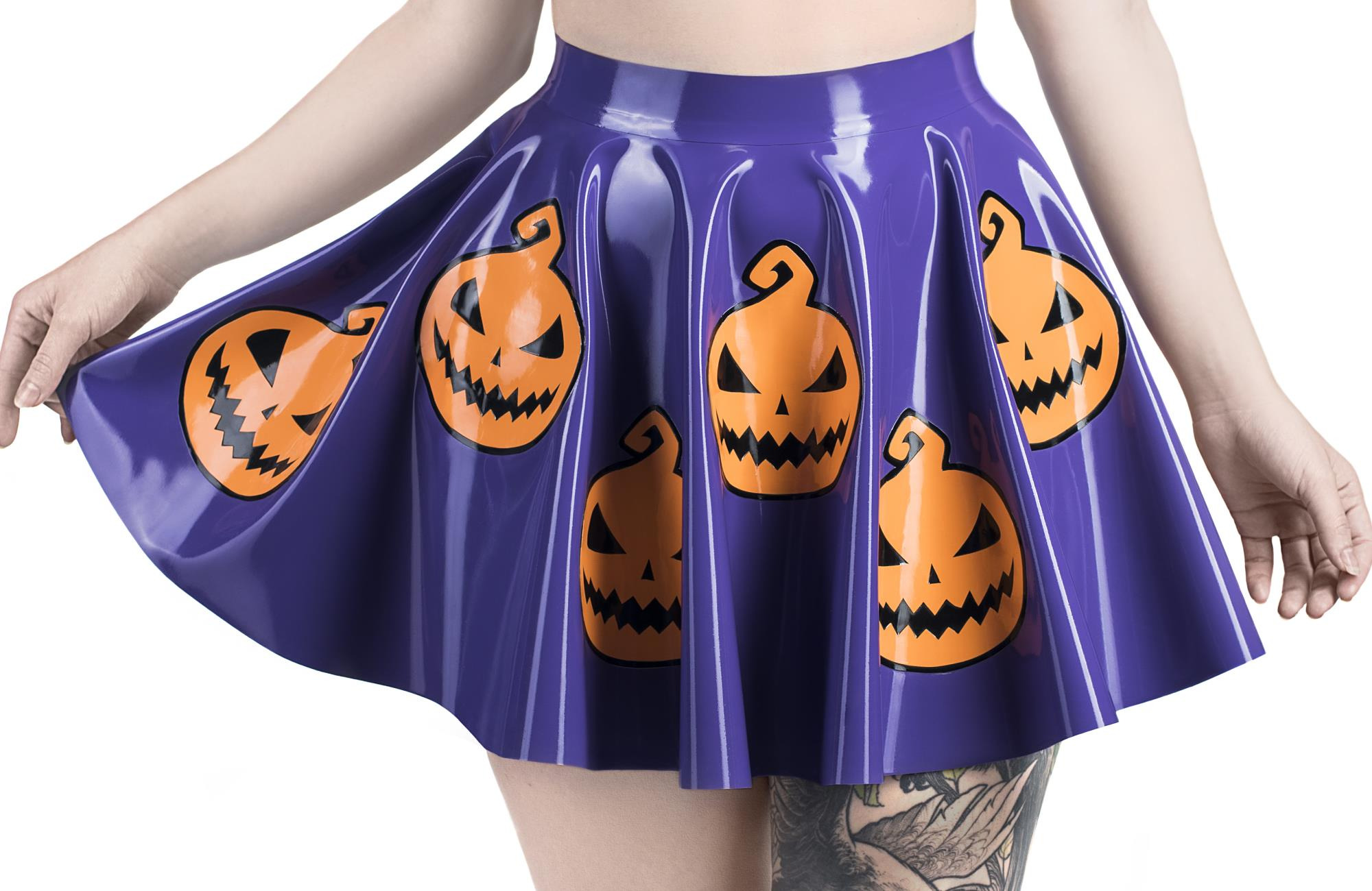Spooky Sale: Genießen Sie Halloween mit 20% Rabatt auf alle PVC-Produkte!