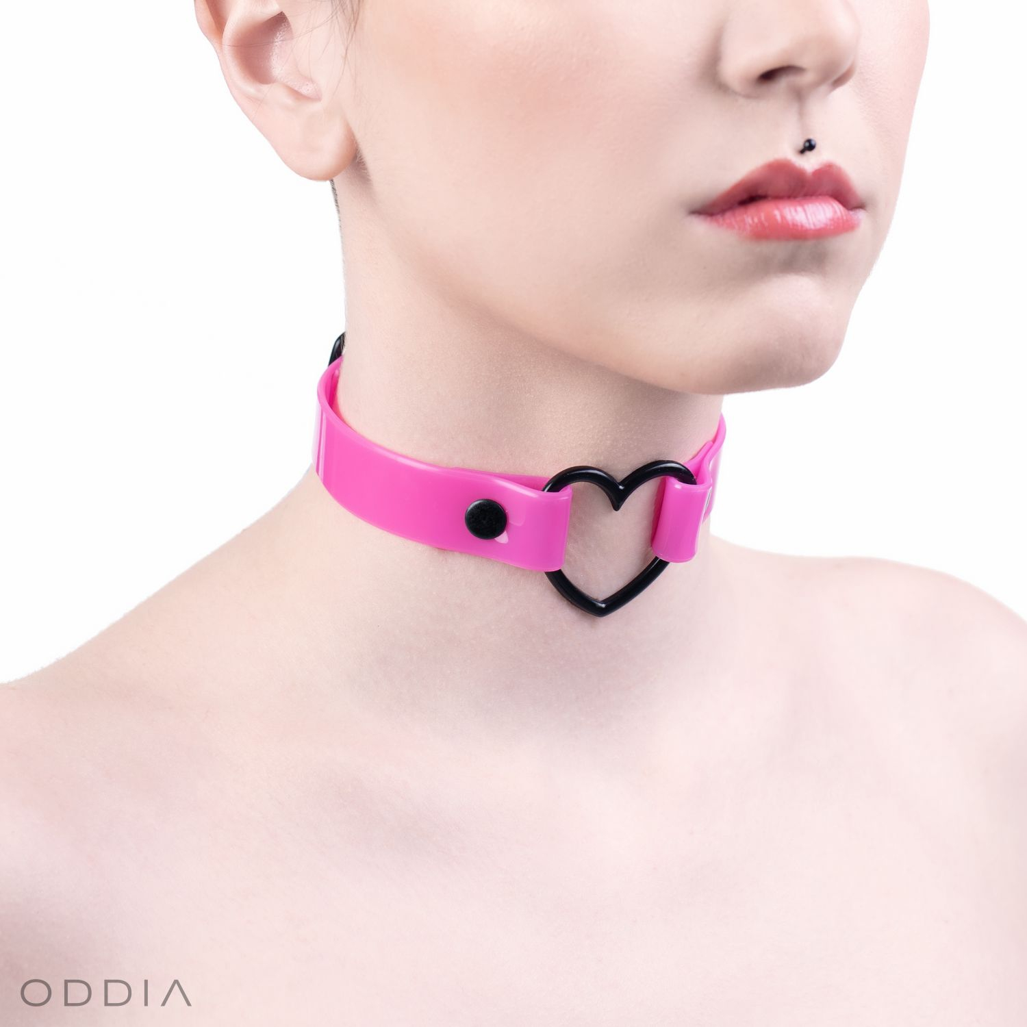 Oddia®  Chokers