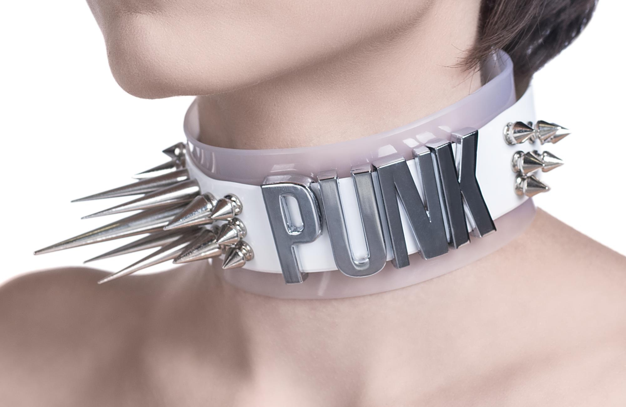 Chokers with letters